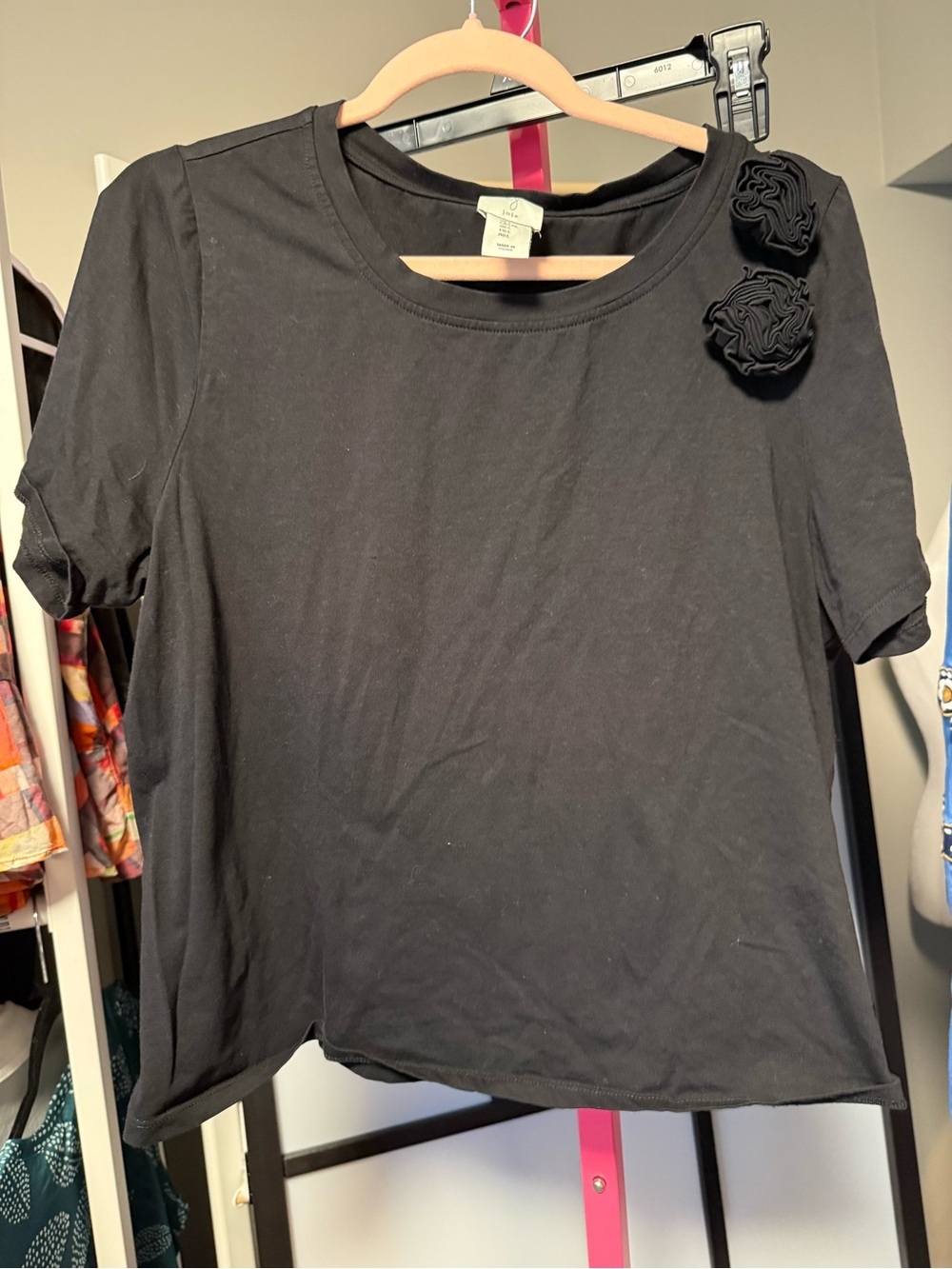 Joie Boxy Tee with Rosette Detail | Size Large | EUC